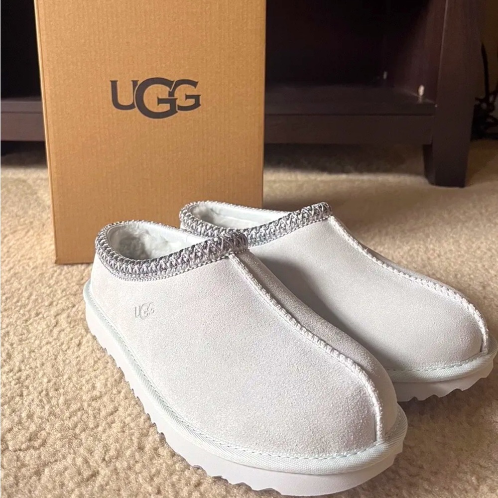 🤍🐭☑️ UGG TASMAN SLIPPERS GOOSE SZ 5Y / 7W 🐭☑️🤍 - Picture 4 of 6